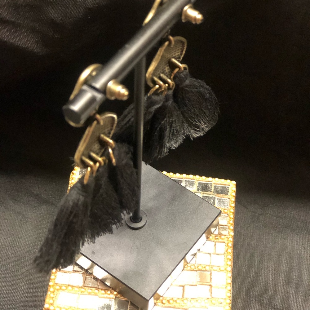 3/ $30 Bronze & Black Fringe - Picture 5 of 5